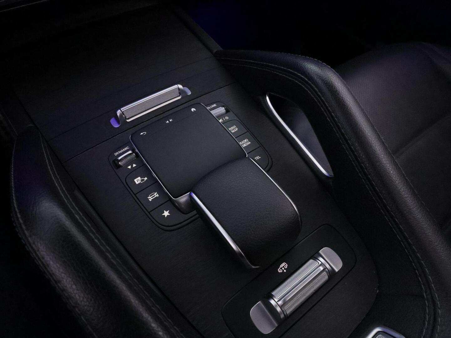 MERCEDES-BENZ GLE 2021