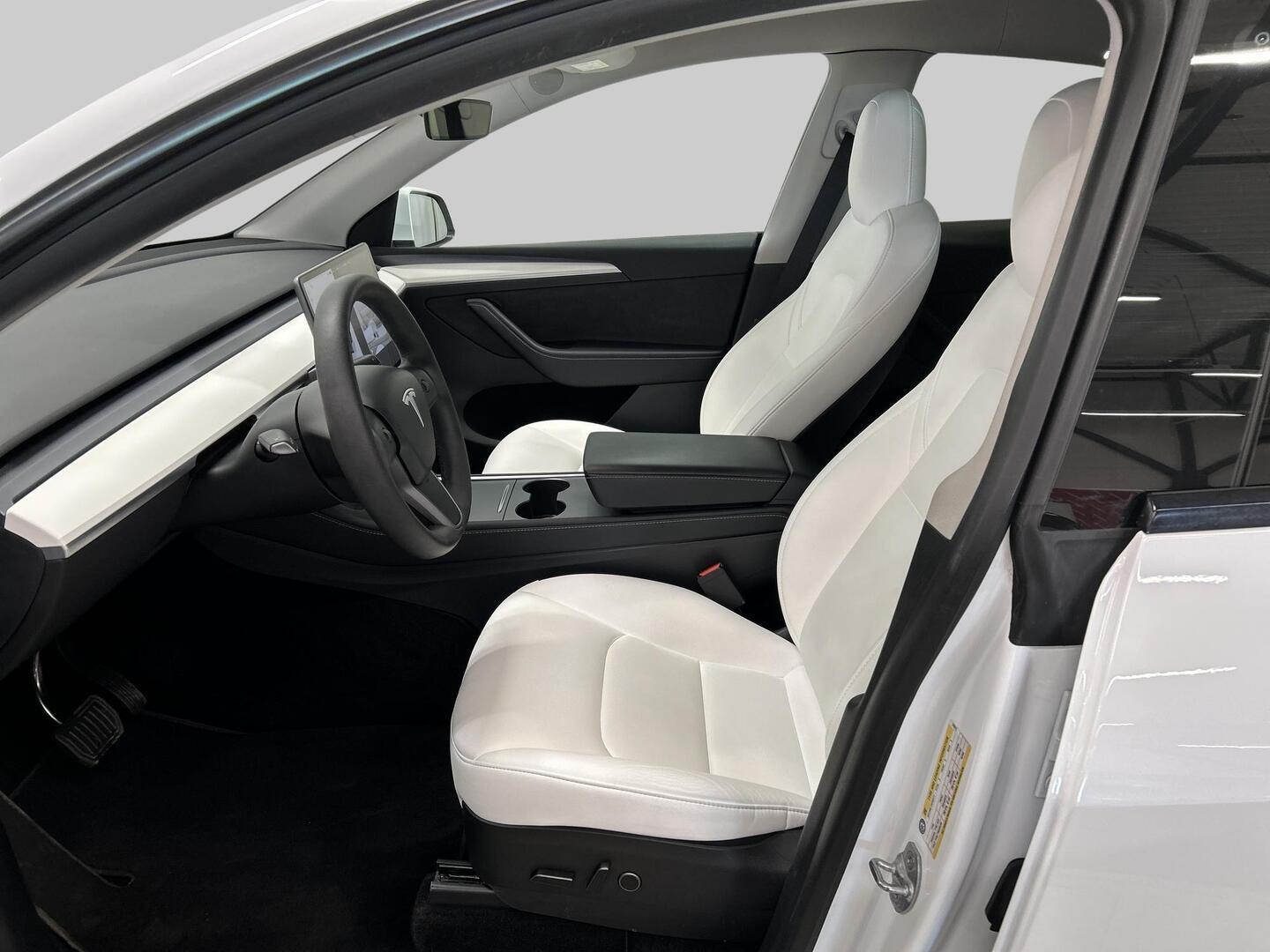 TESLA MODEL Y 2022