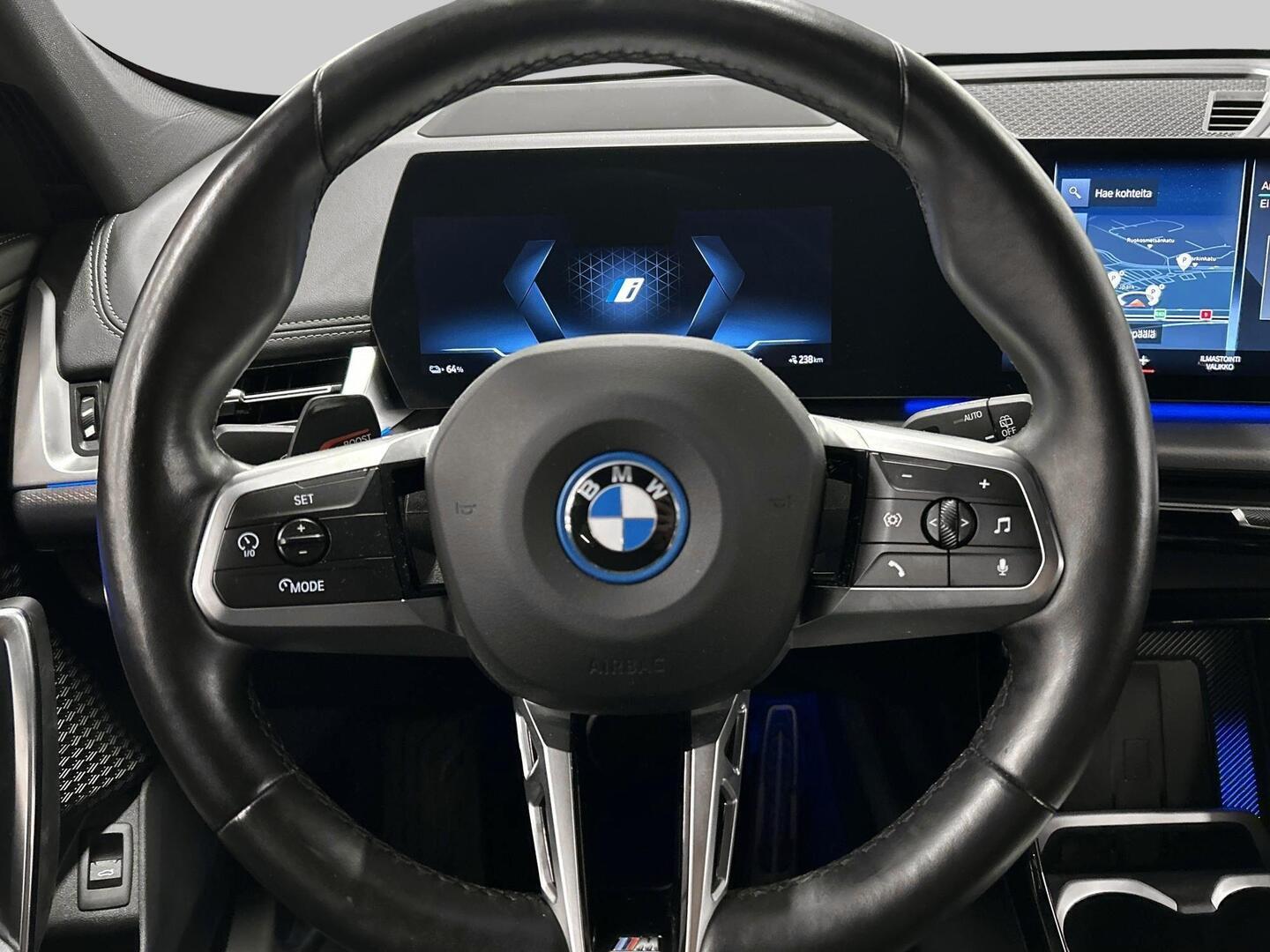 BMW IX1 2023