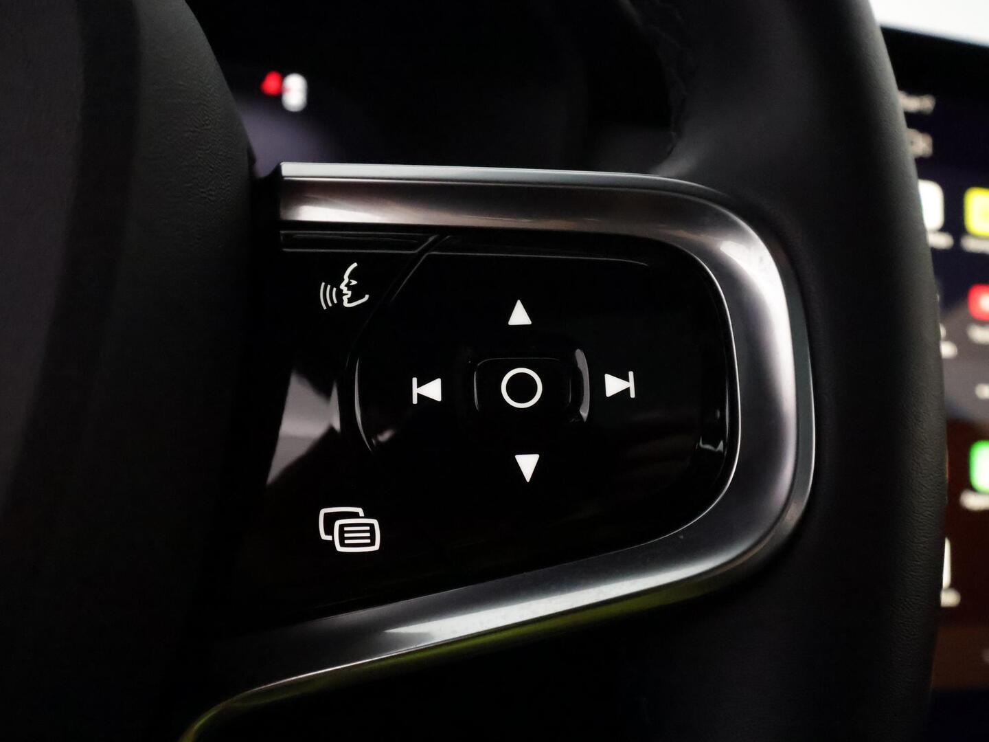 POLESTAR 2 2024