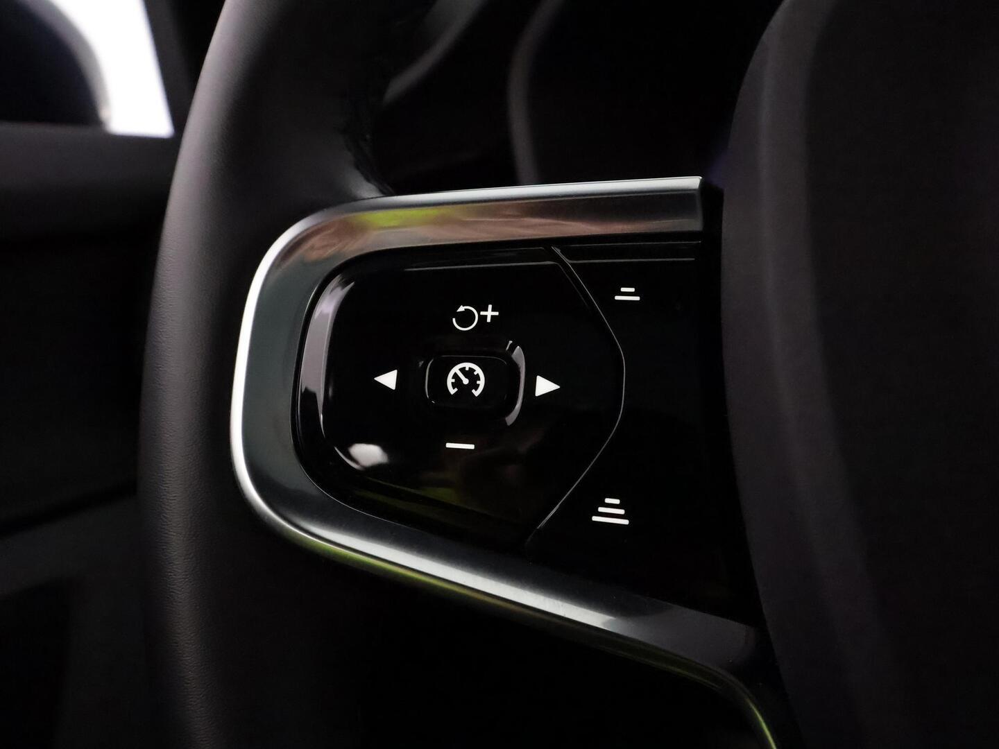POLESTAR 2 2024