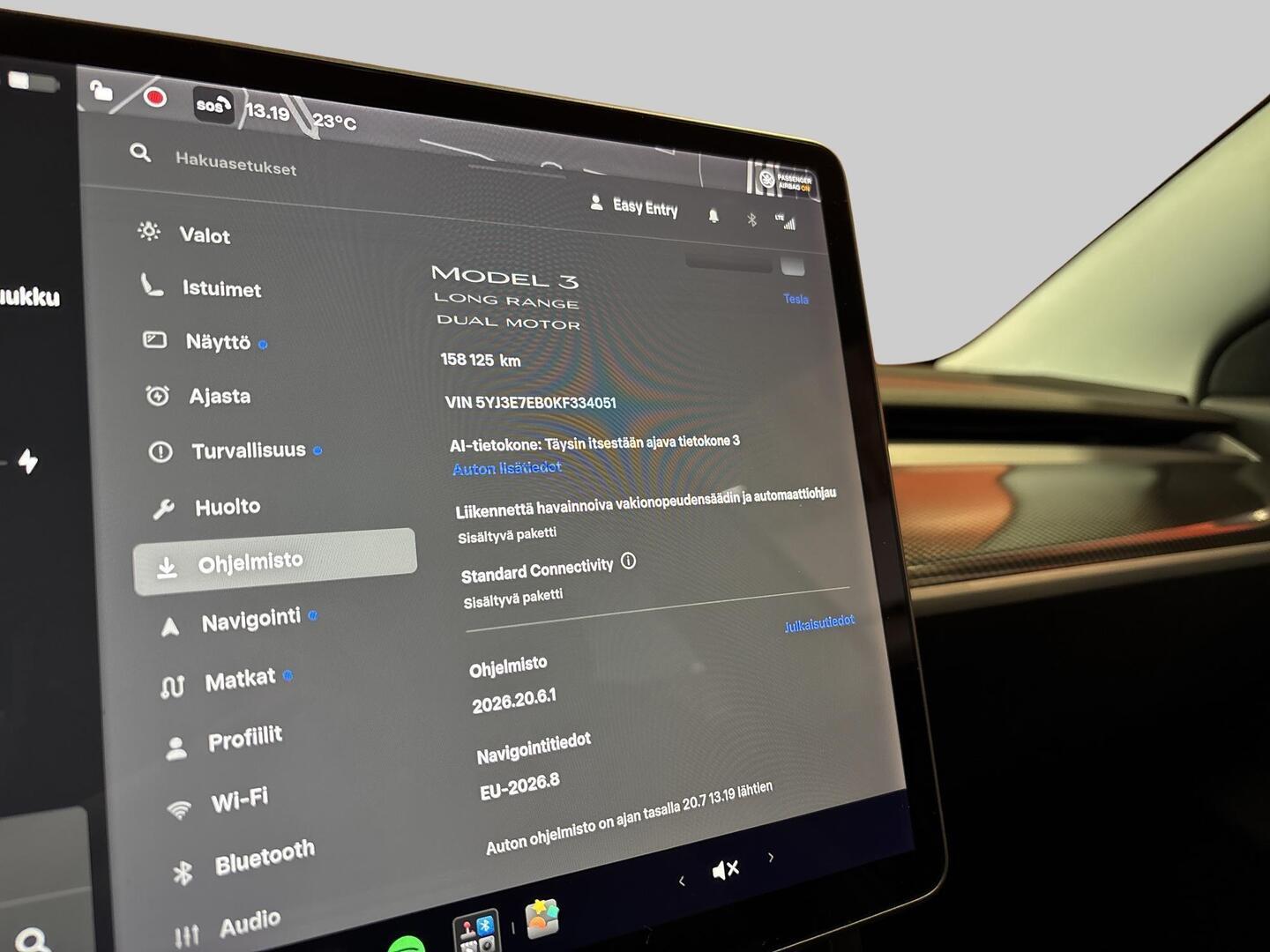 TESLA Model 3 2019