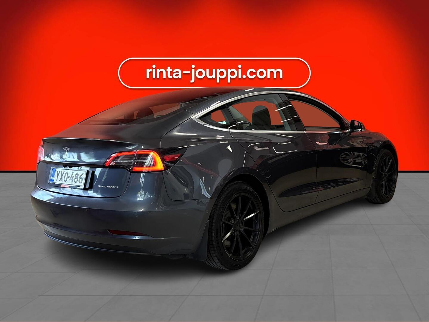 TESLA Model 3 2019