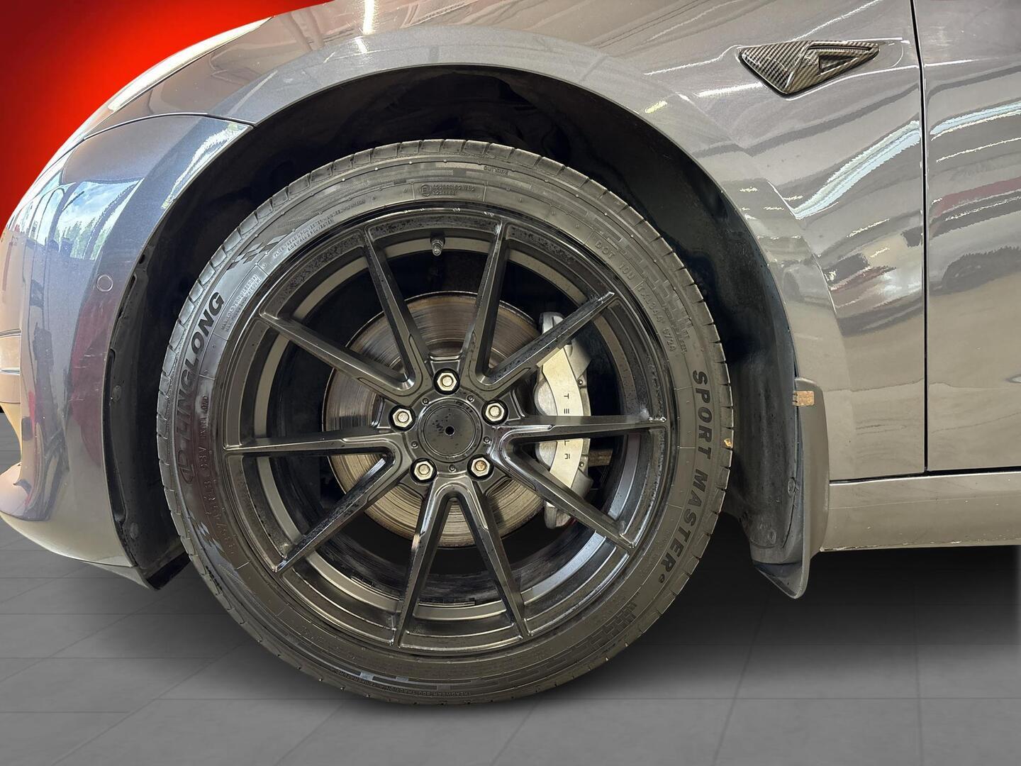 TESLA Model 3 2019