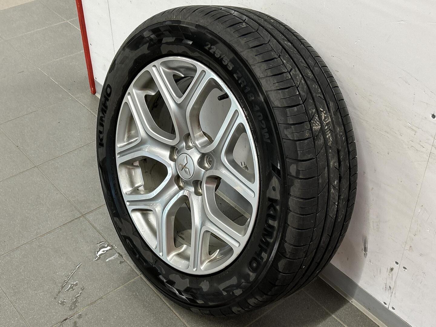 MITSUBISHI Outlander 2014