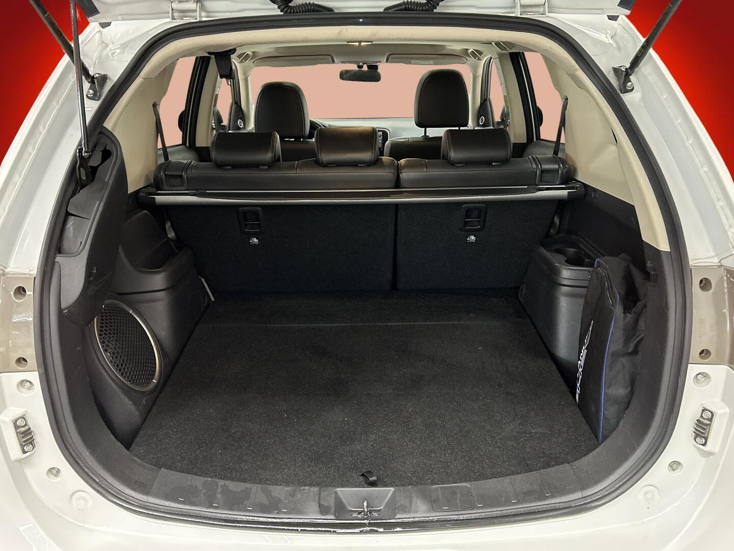 MITSUBISHI Outlander 2014