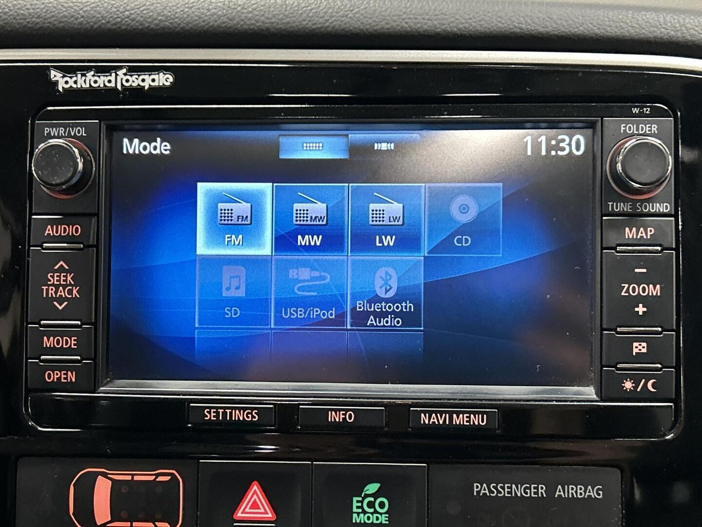 MITSUBISHI Outlander 2014