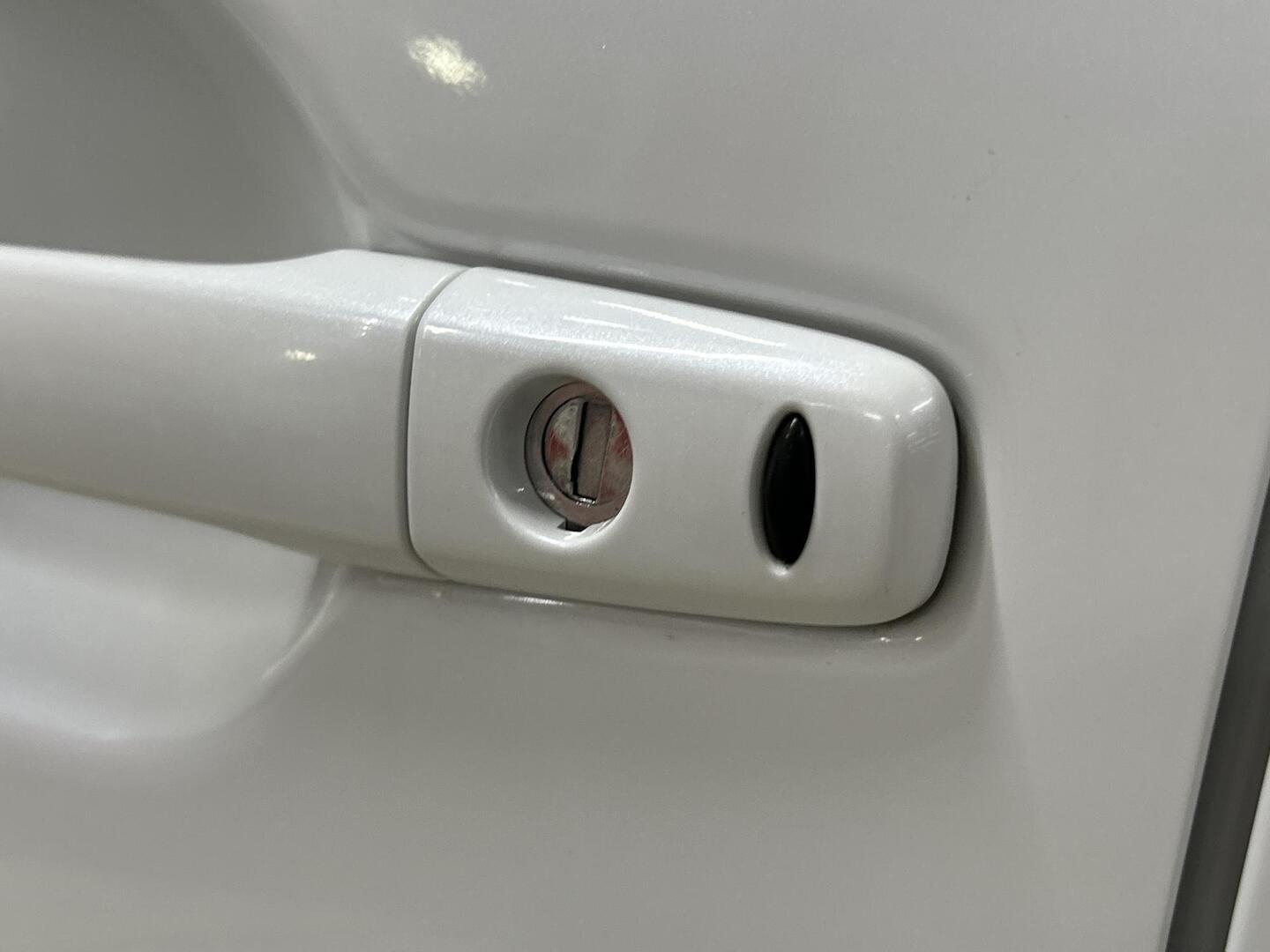 MITSUBISHI Outlander 2014