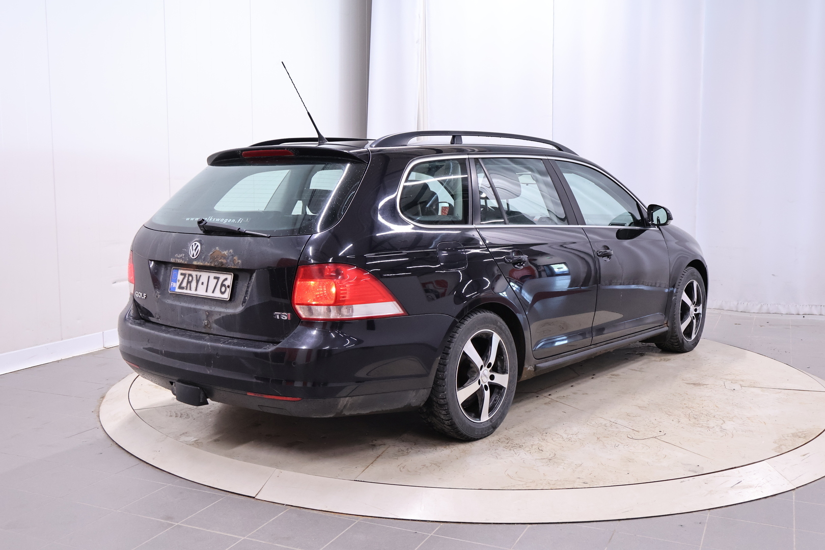 VOLKSWAGEN Golf 2008