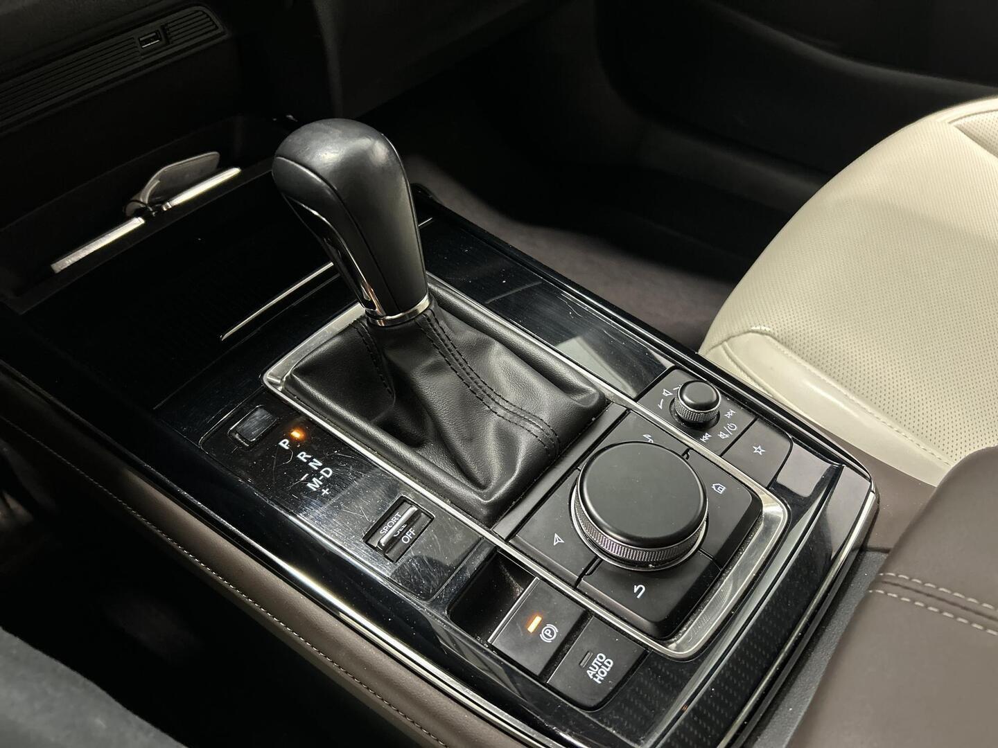 MAZDA CX-30 2020
