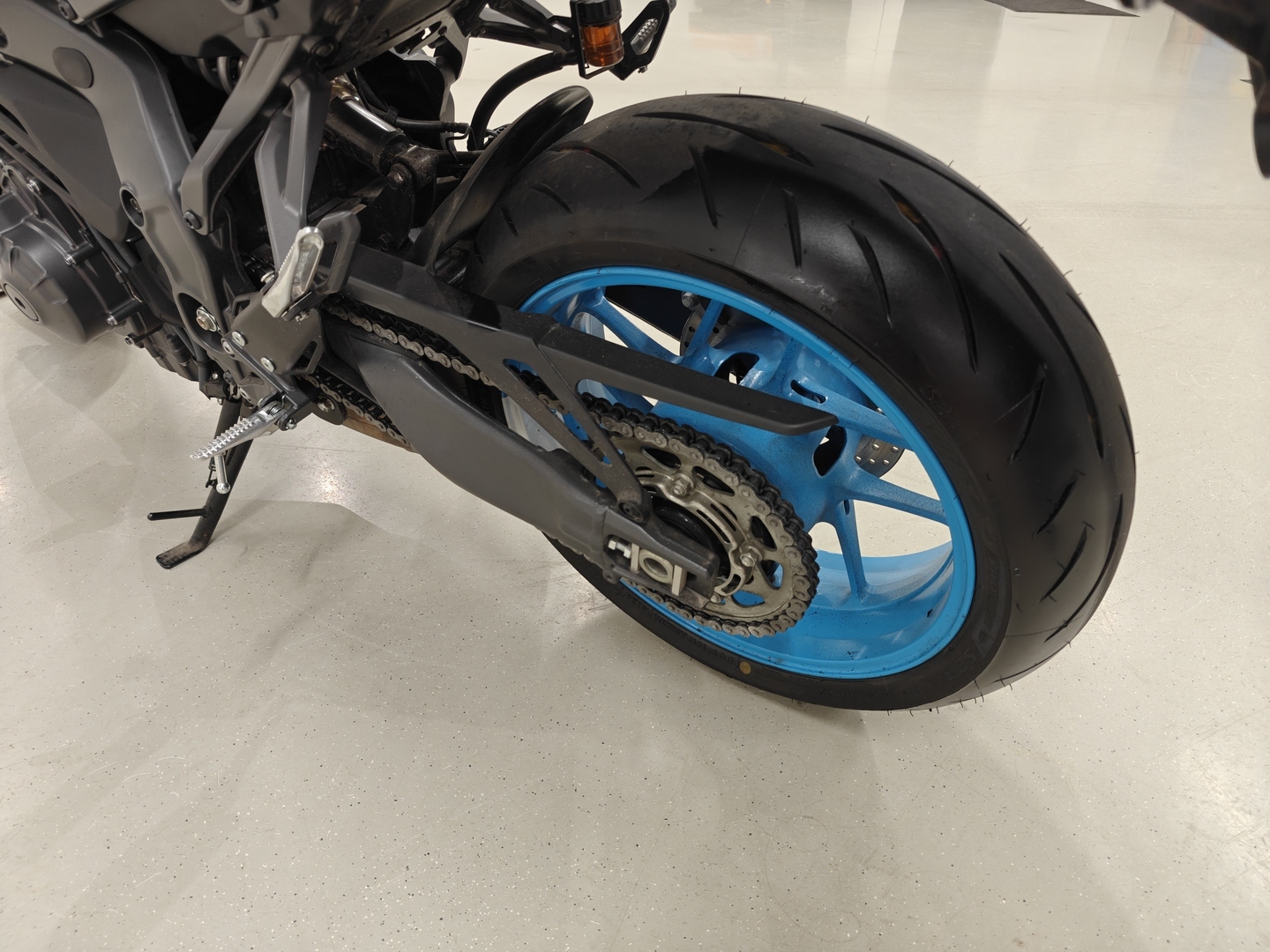 YAMAHA MT-09 2025