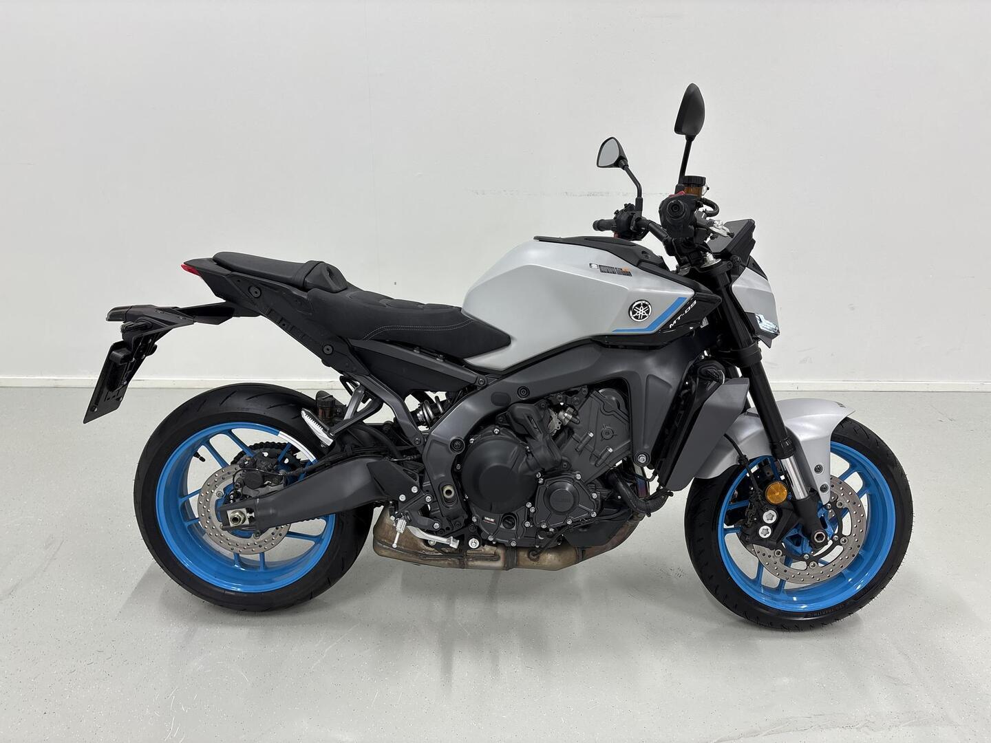 YAMAHA MT-09 2025