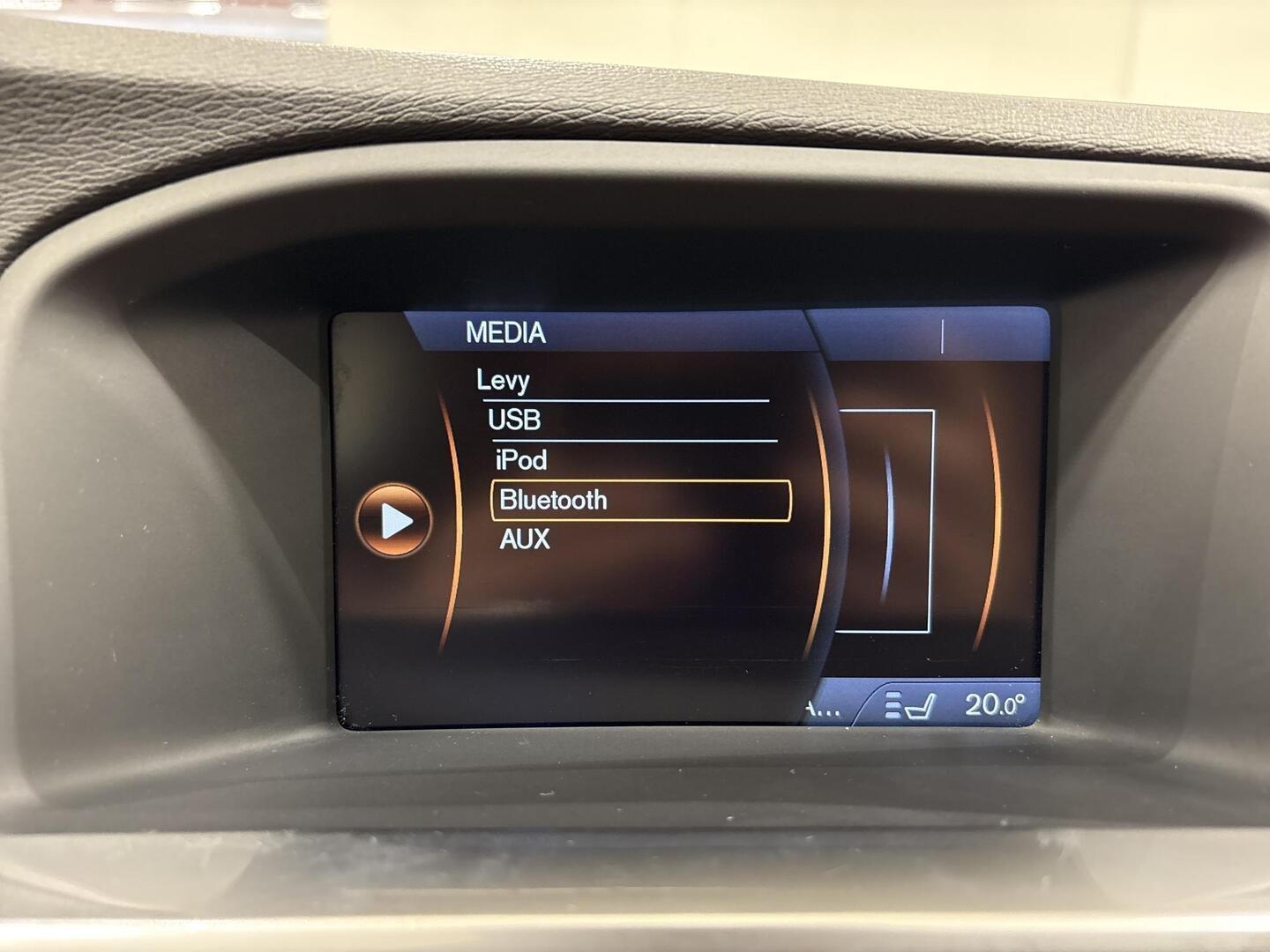 VOLVO S60 2012