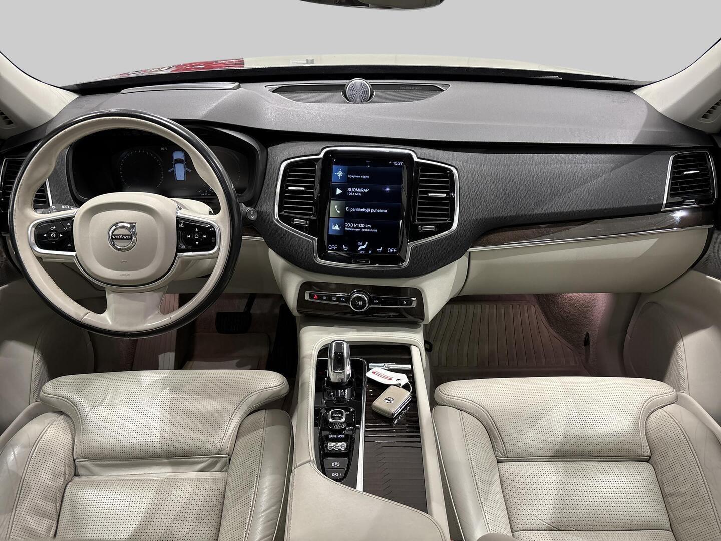 VOLVO XC90 2016