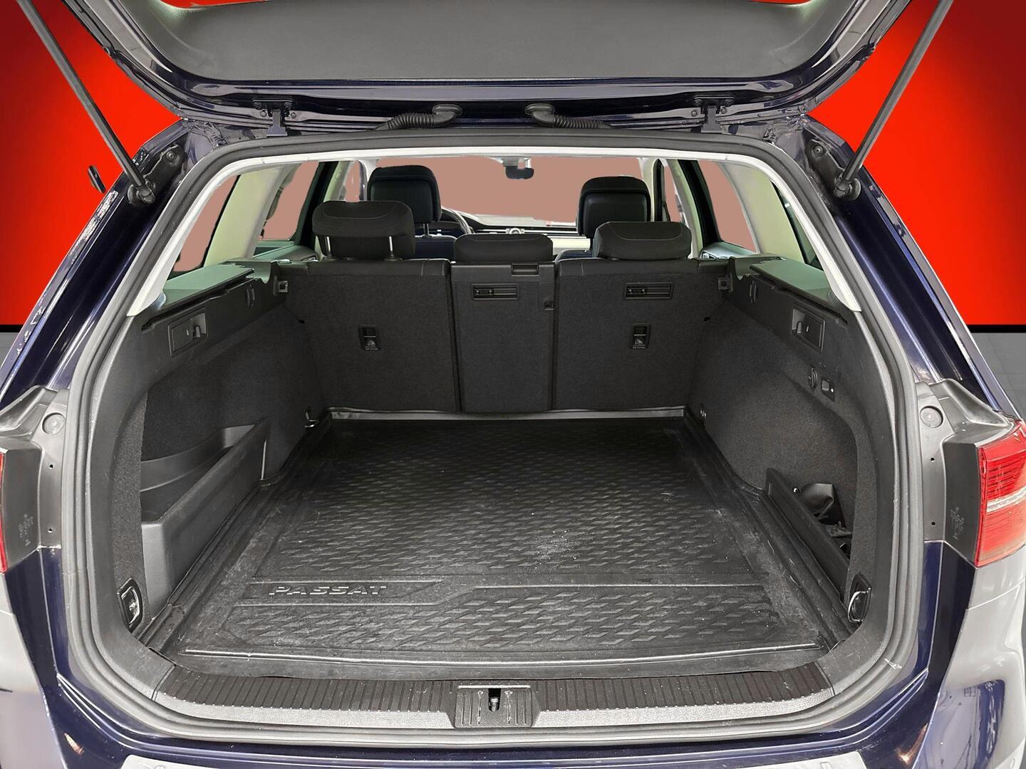 VOLKSWAGEN Passat 2018