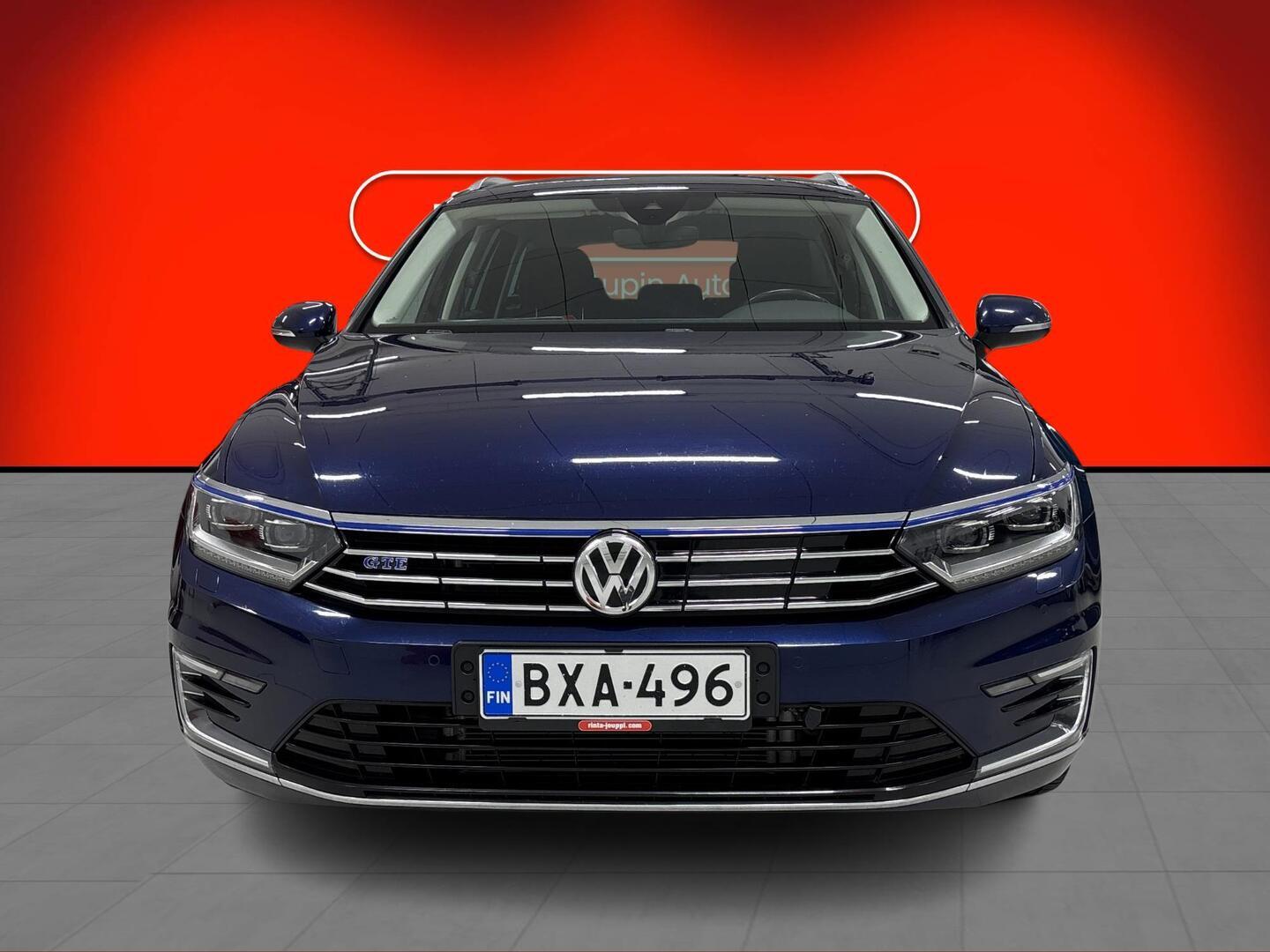 VOLKSWAGEN Passat 2018