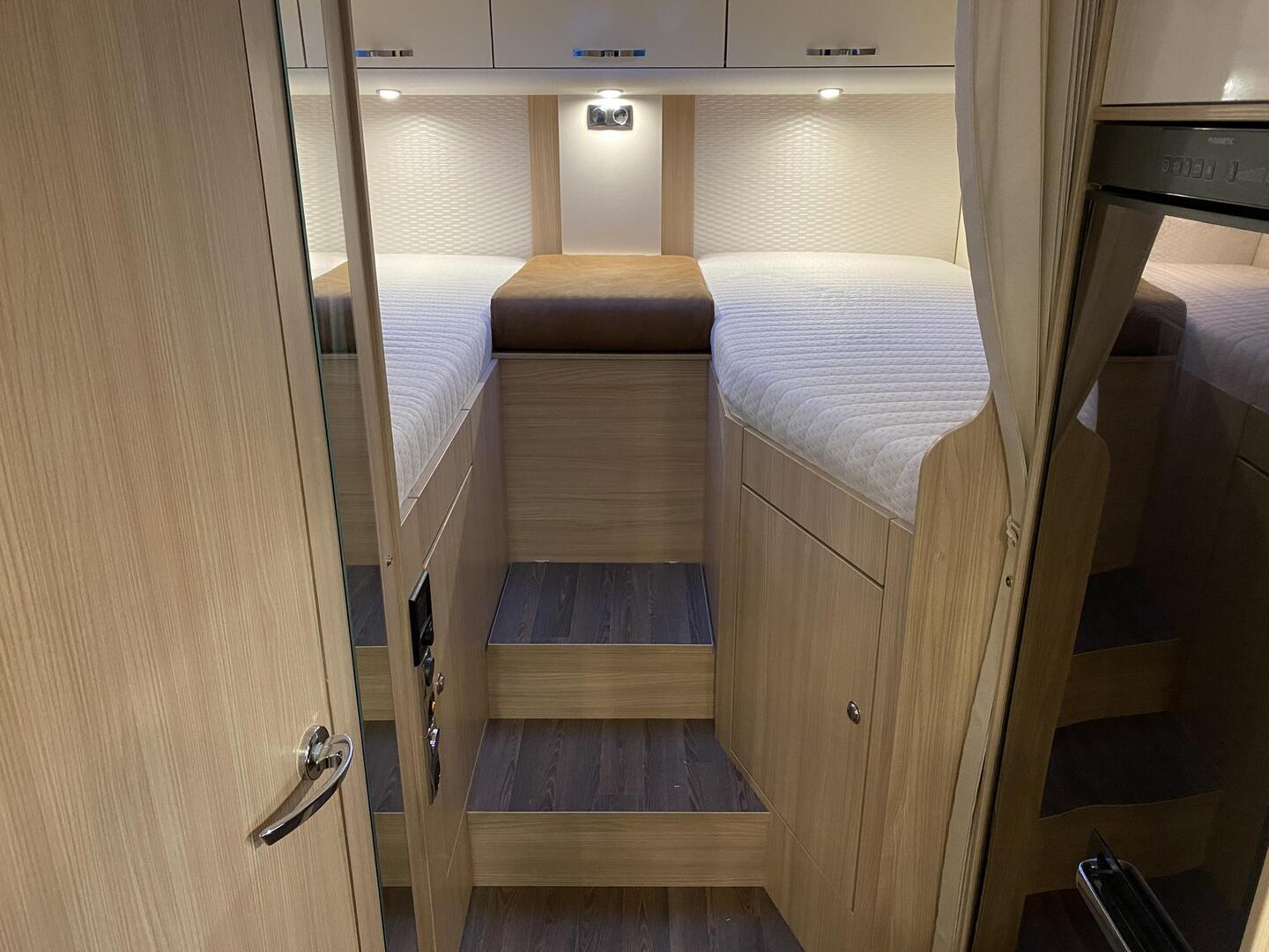 BÜRSTNER IXEO TIME IT 726G 2019