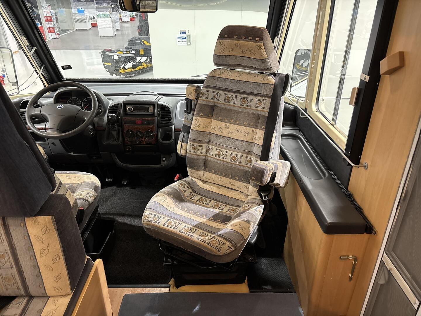 DETHLEFFS ESPRIT I 5880 2002