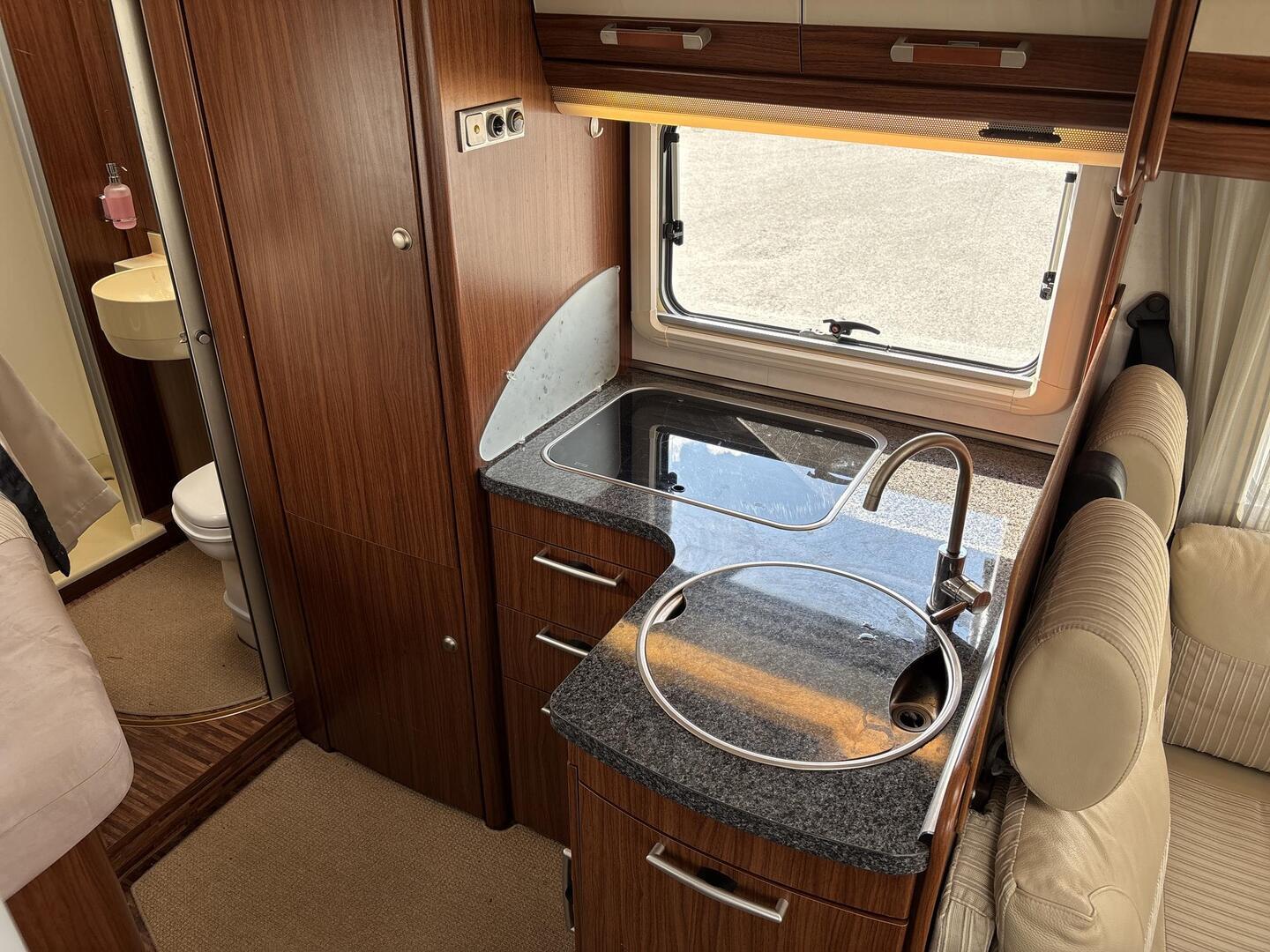 HYMER B 654 SL 2008