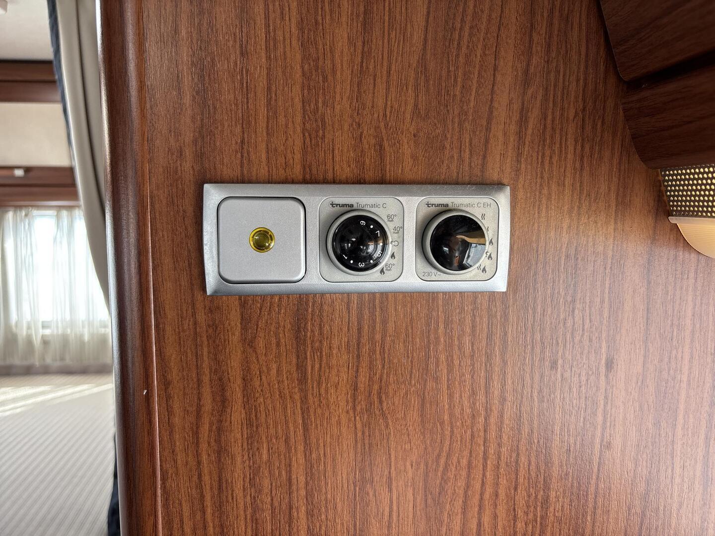 HYMER B 654 SL 2008