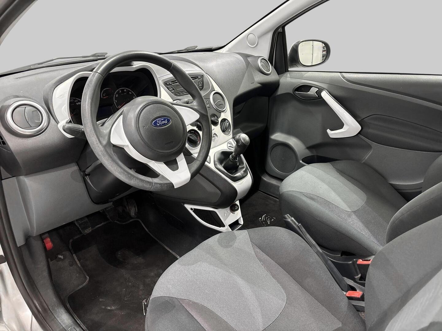 FORD Ka 2011