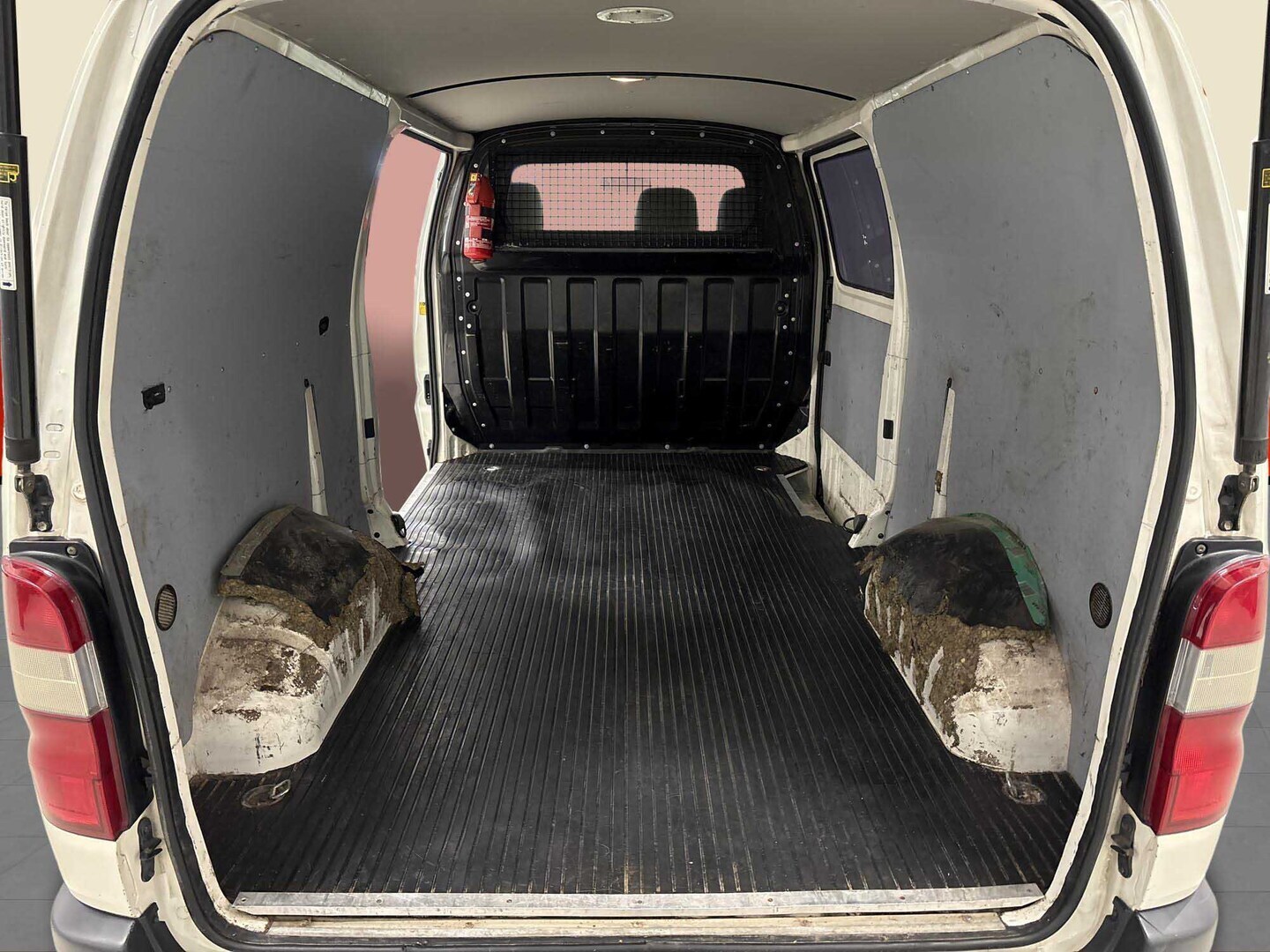 TOYOTA Hiace 2012