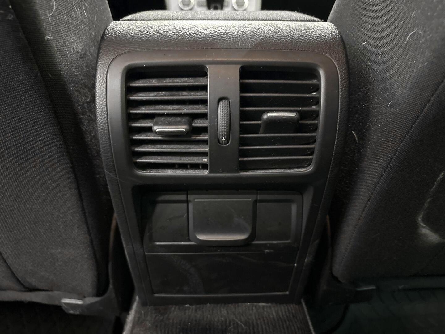 VOLKSWAGEN Passat 2014