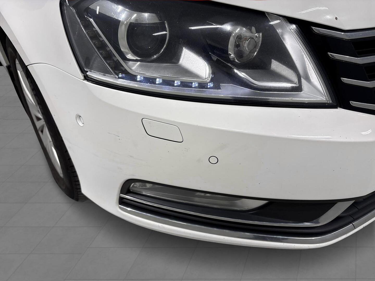 VOLKSWAGEN Passat 2014