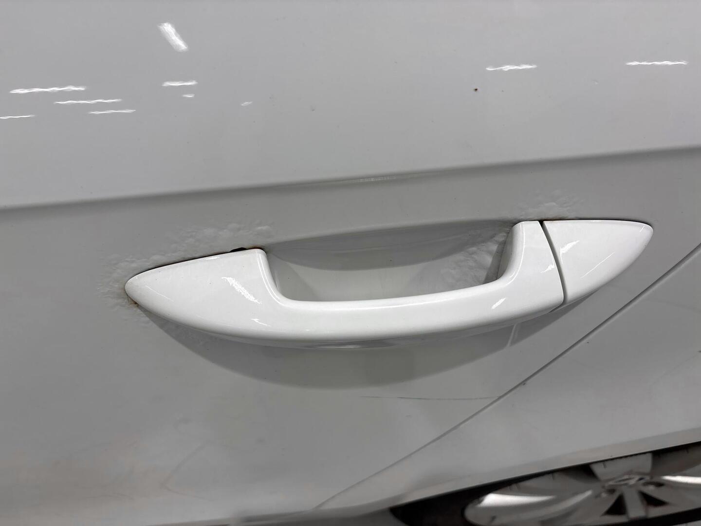 VOLKSWAGEN Passat 2014