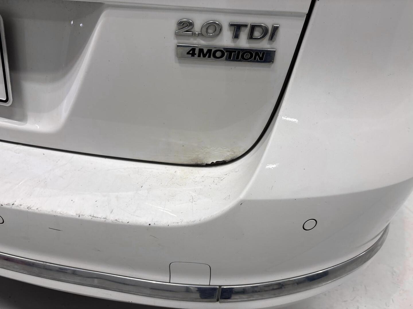 VOLKSWAGEN Passat 2014