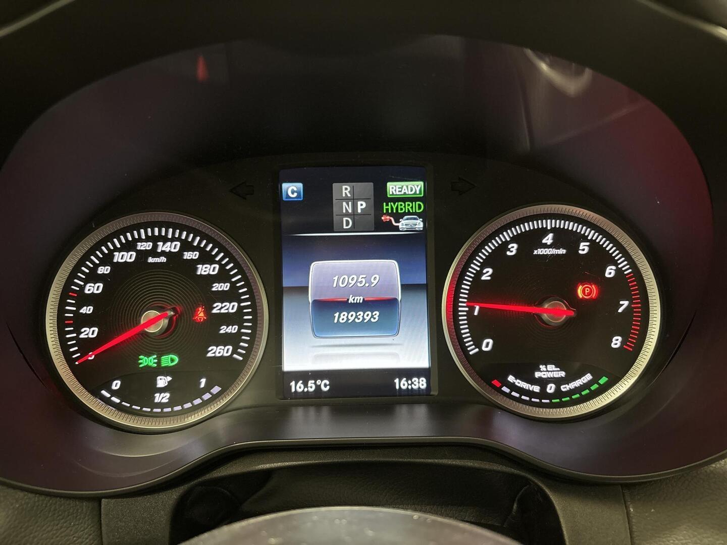 MERCEDES-BENZ C 2015