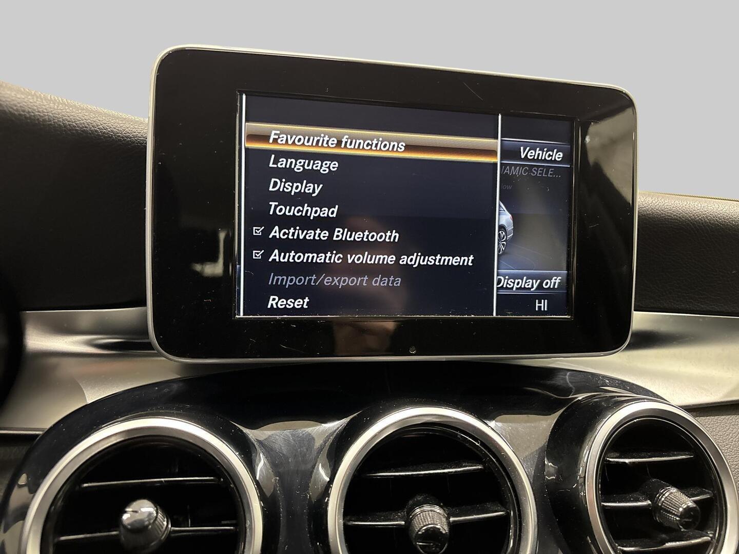 MERCEDES-BENZ C 2015