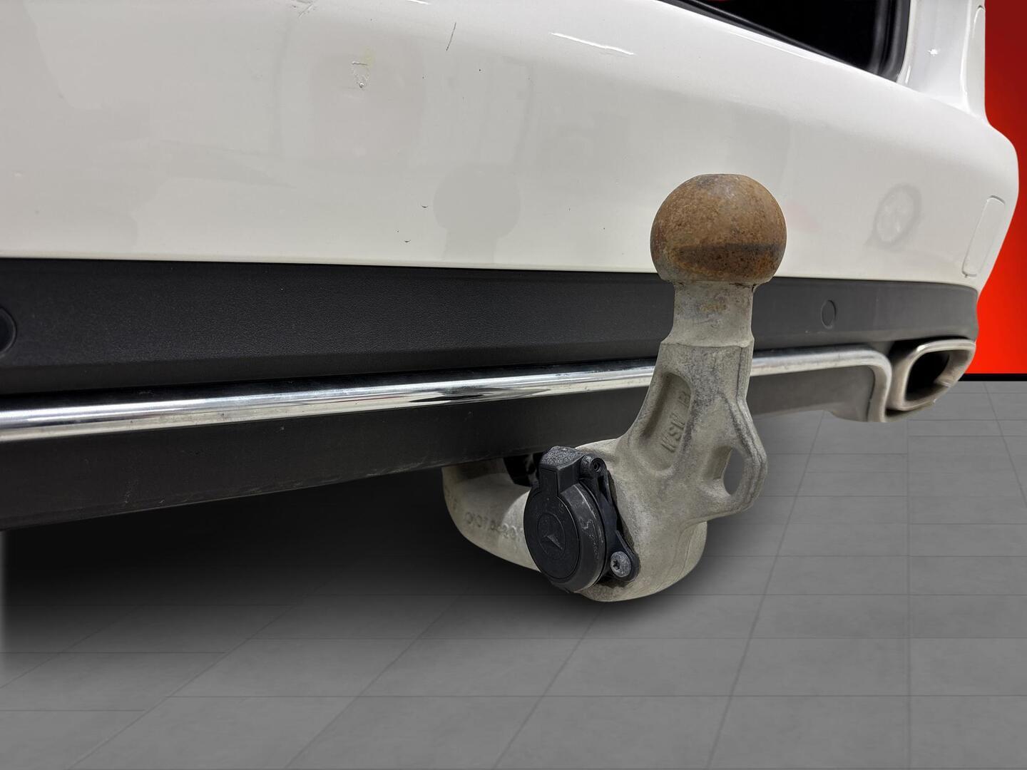 MERCEDES-BENZ C 2015