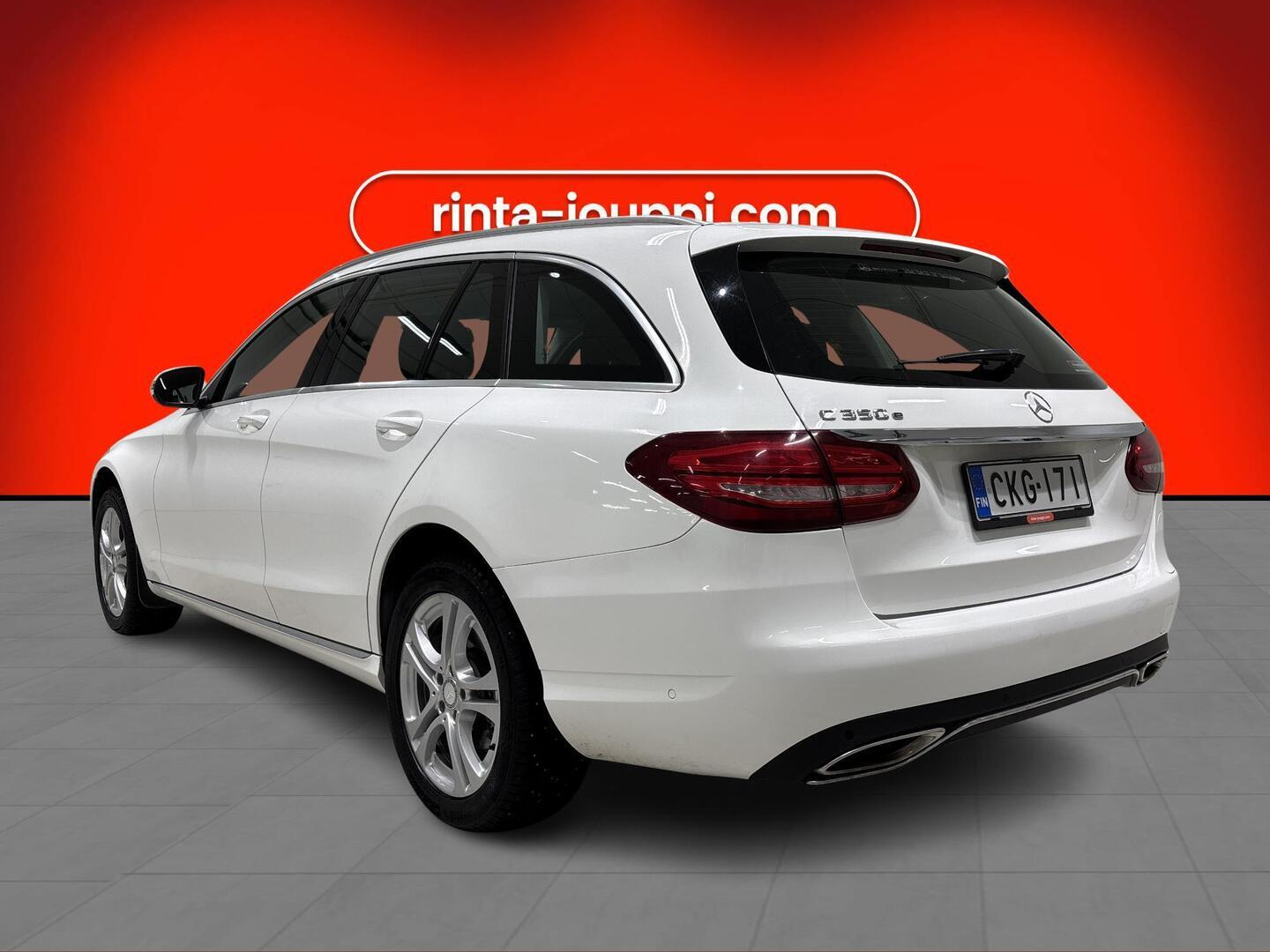 MERCEDES-BENZ C 2015