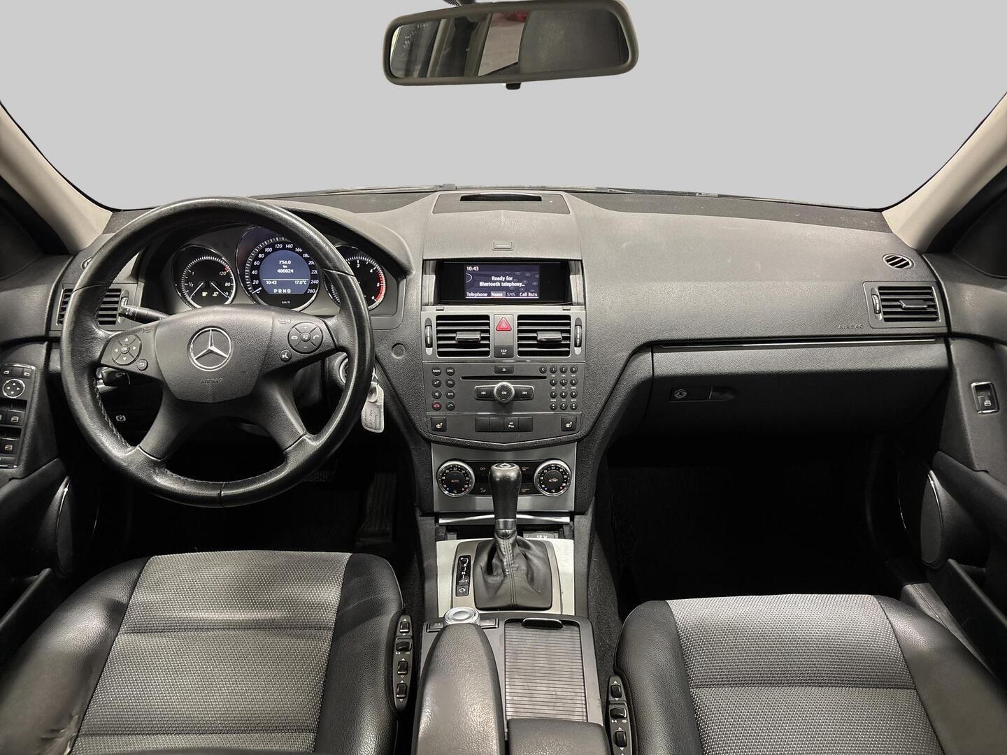 MERCEDES-BENZ C 2009