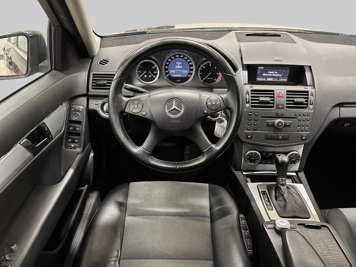 MERCEDES-BENZ C 2009