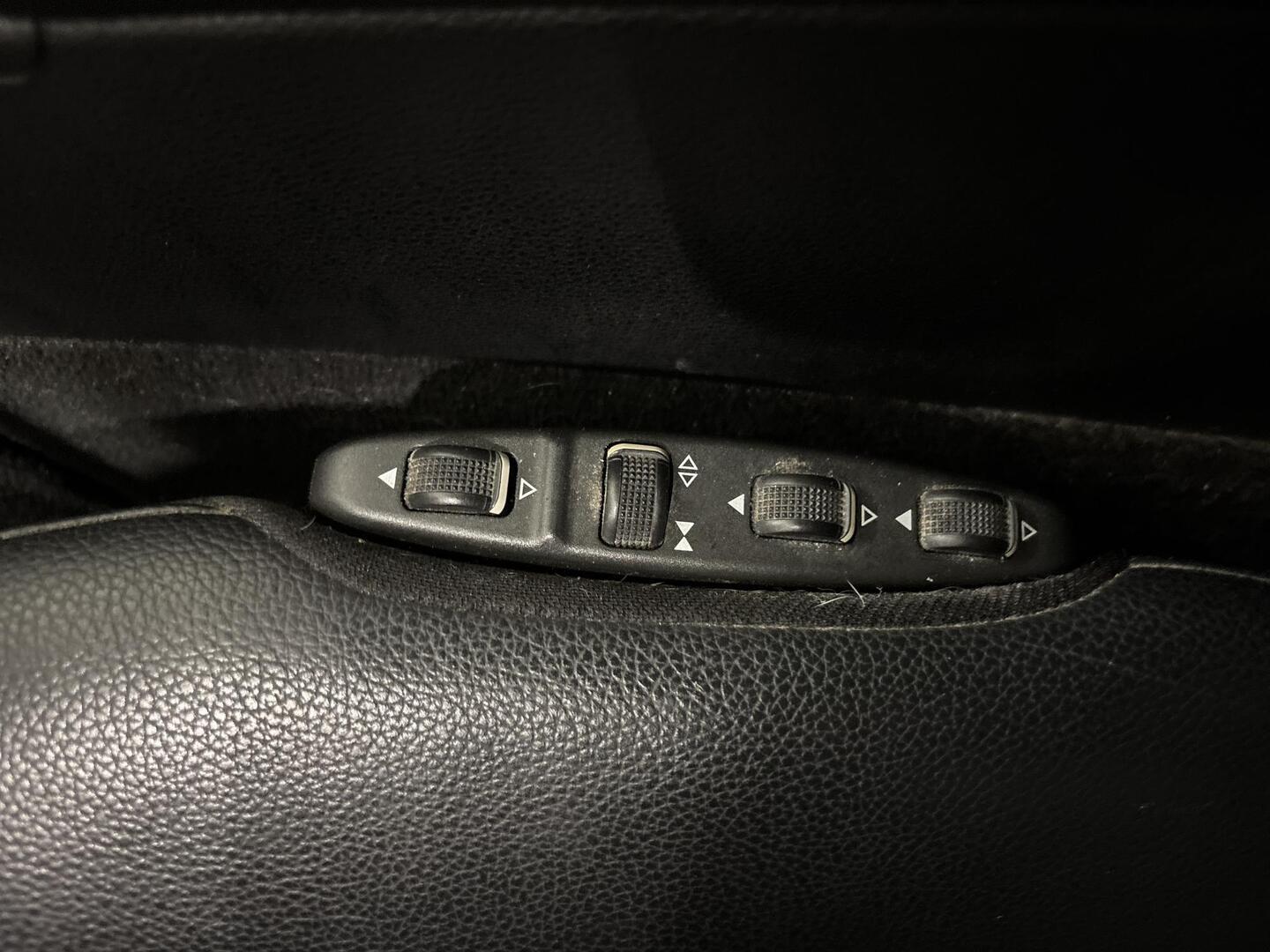 MERCEDES-BENZ C 2009