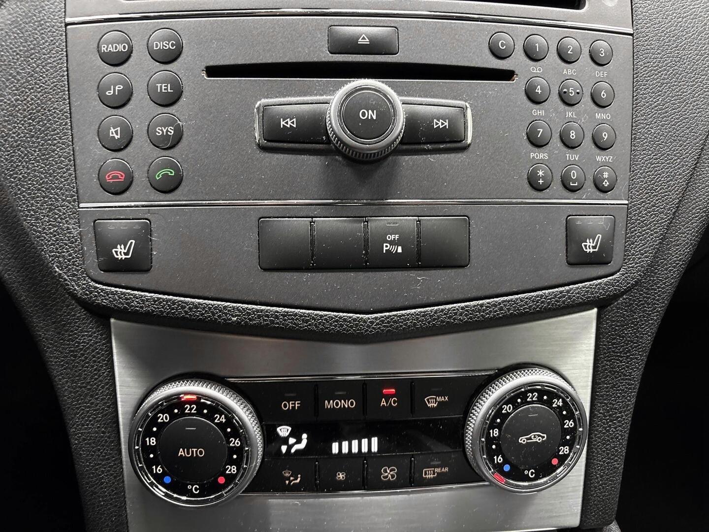 MERCEDES-BENZ C 2009