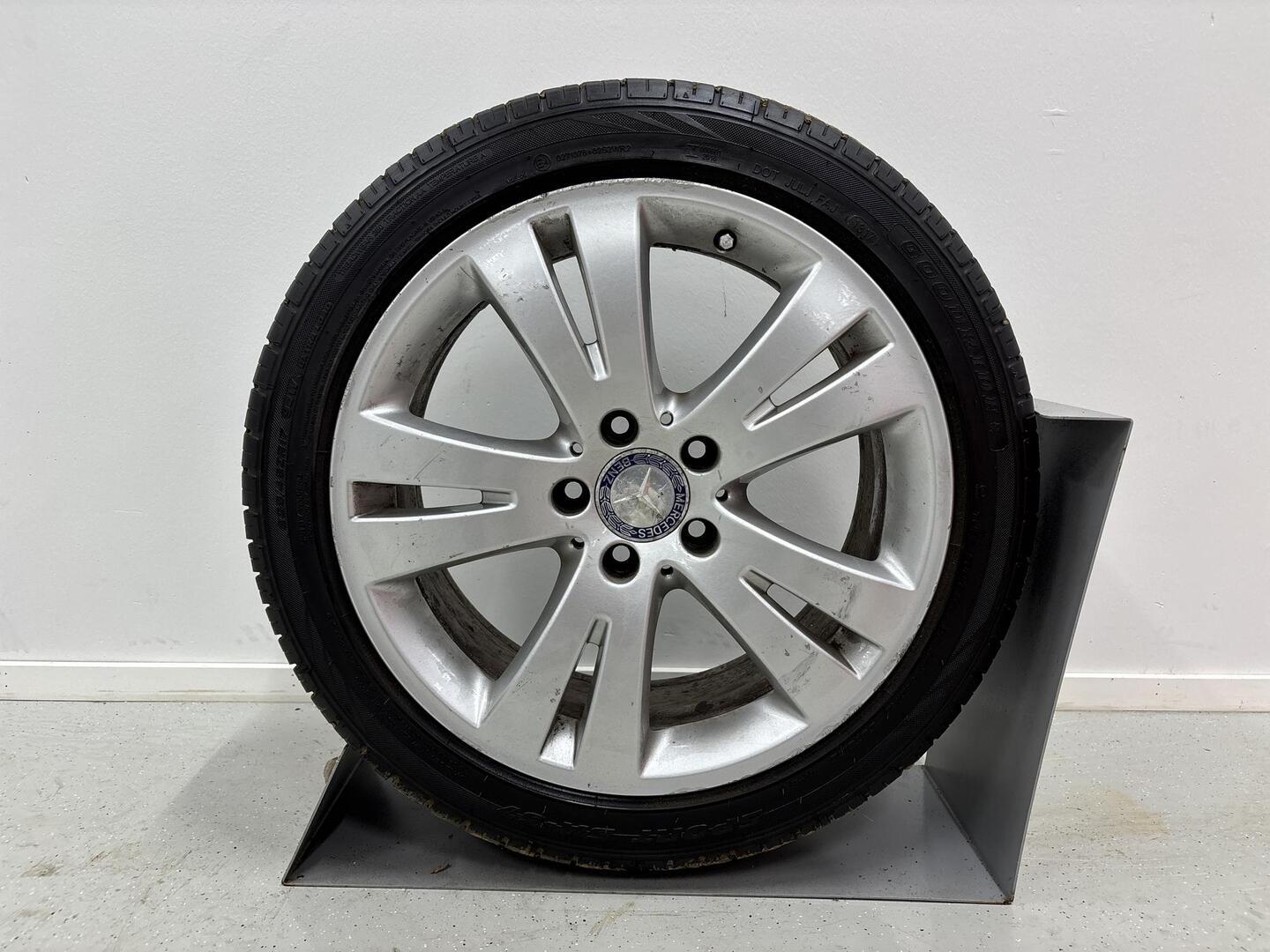 MERCEDES-BENZ C 2009