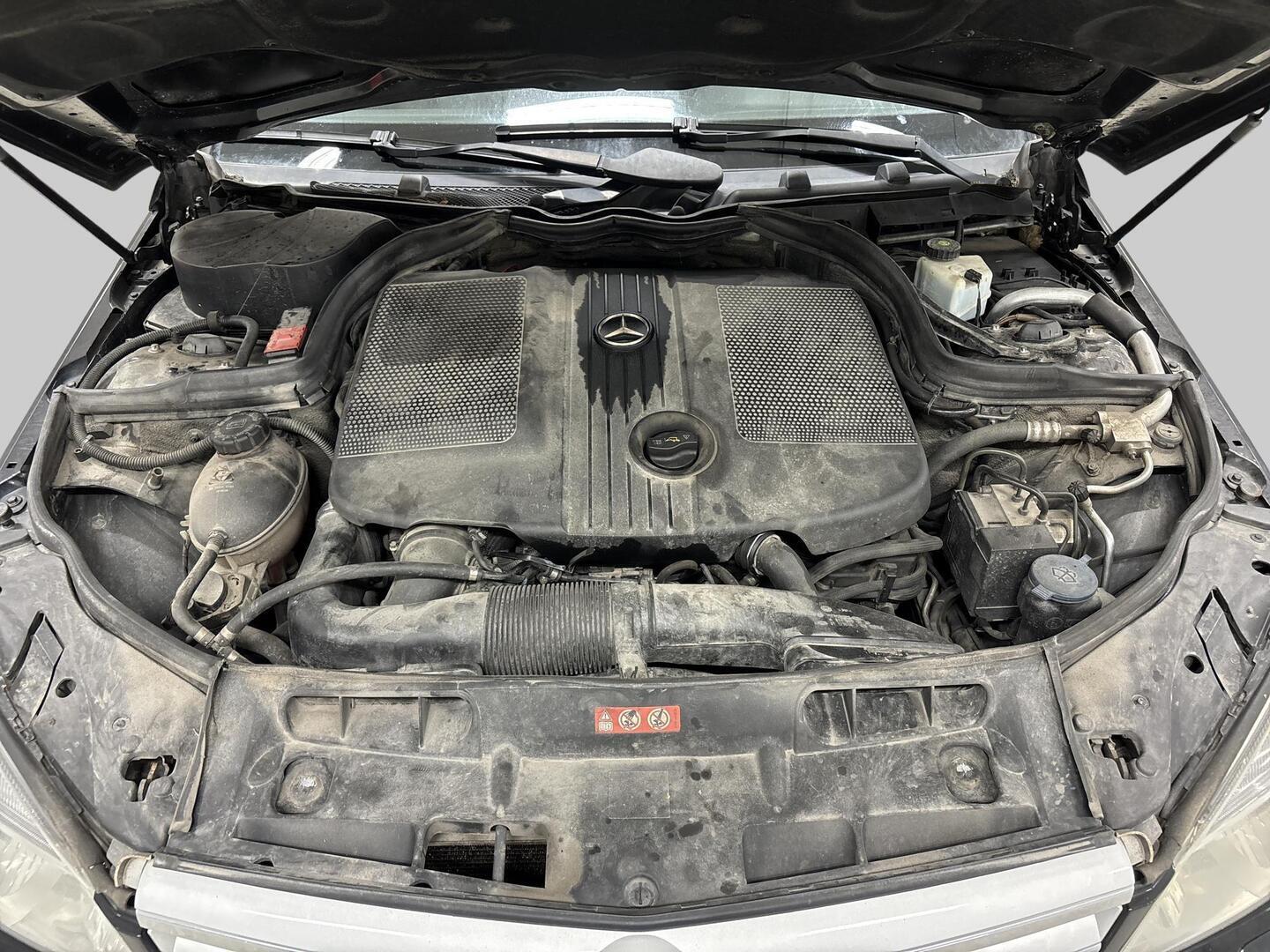 MERCEDES-BENZ C 2009