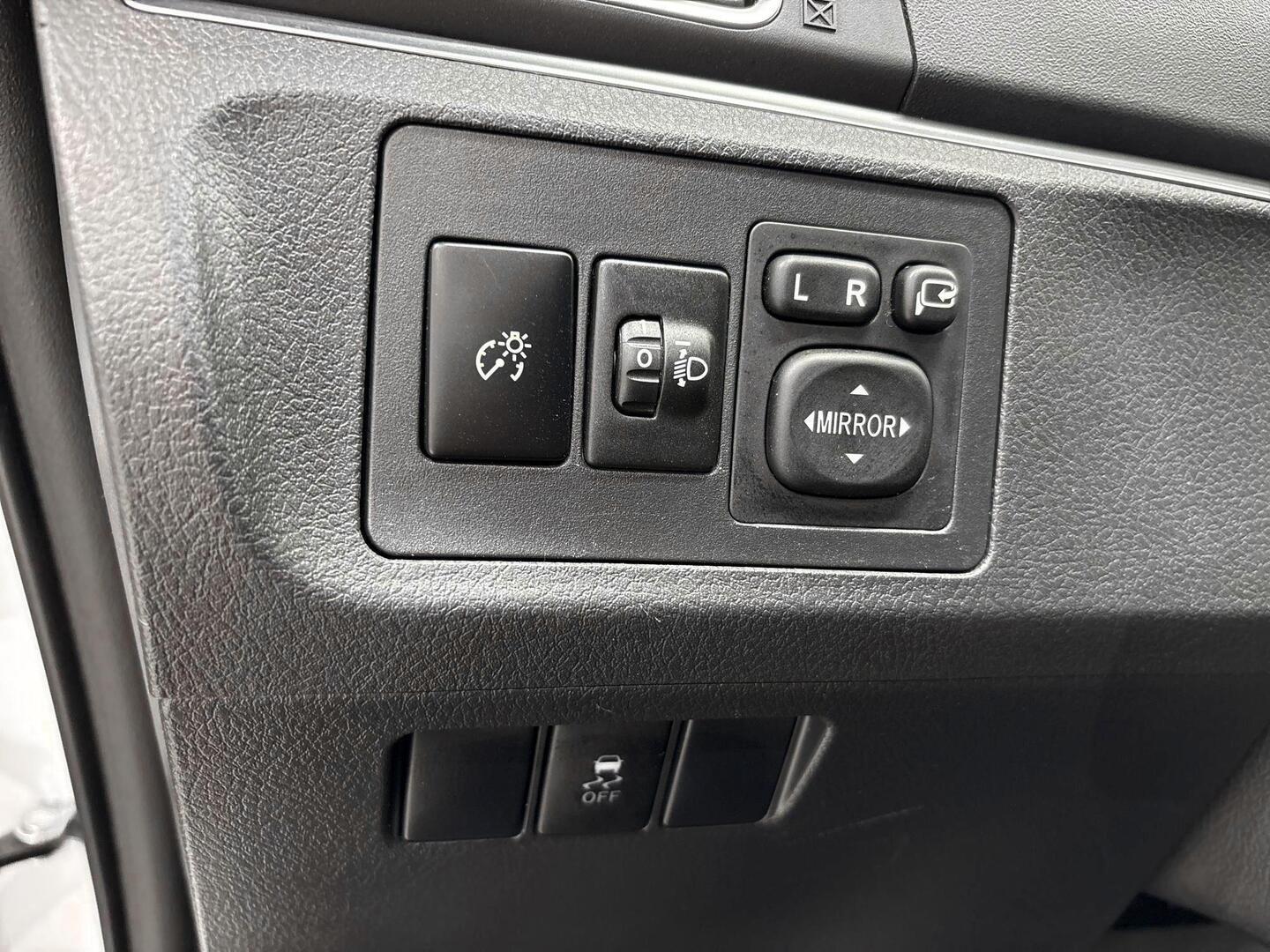 TOYOTA Verso 2015