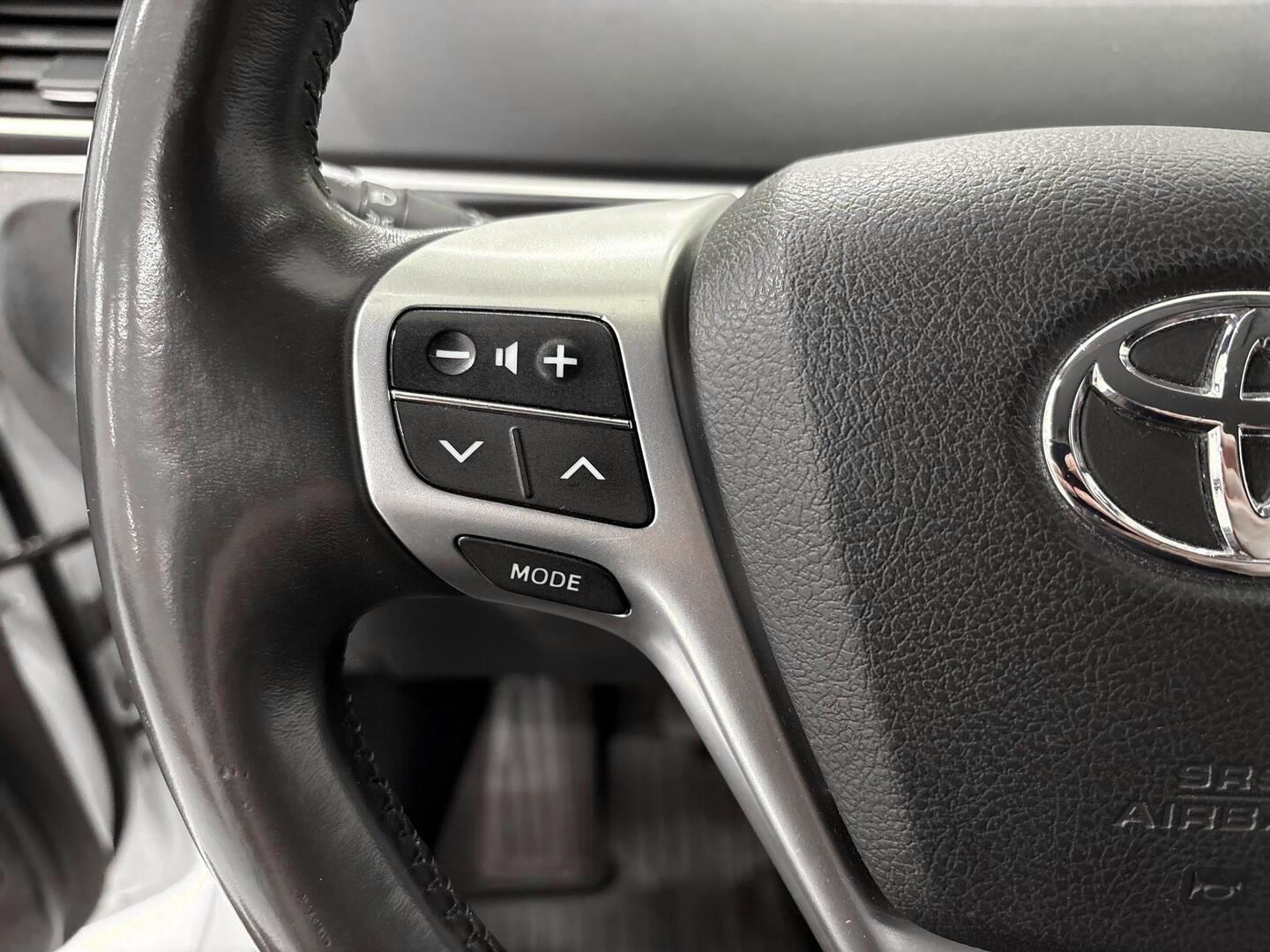 TOYOTA Verso 2015