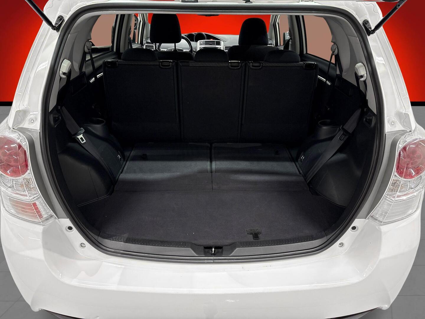 TOYOTA Verso 2015