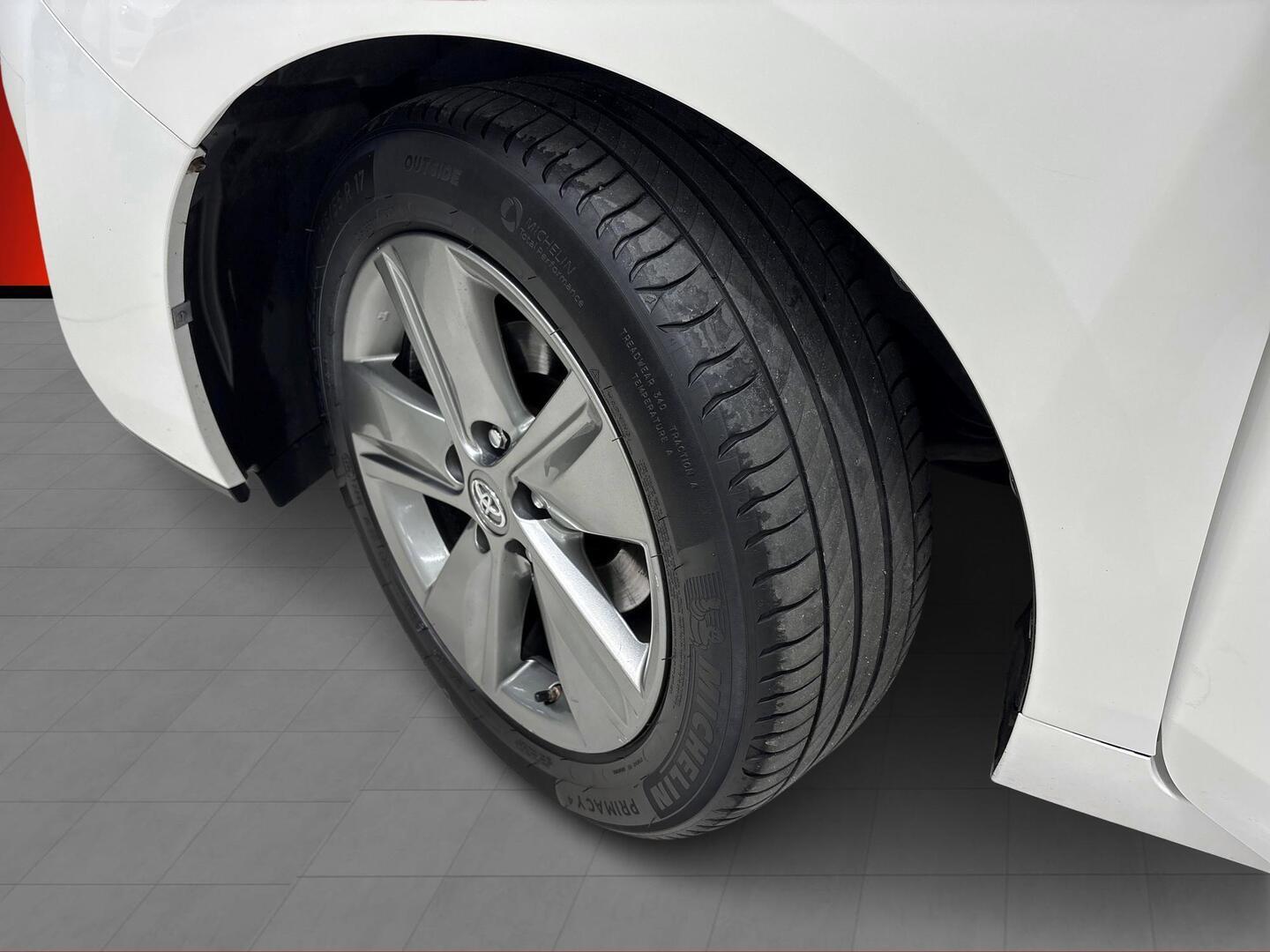 TOYOTA Verso 2015