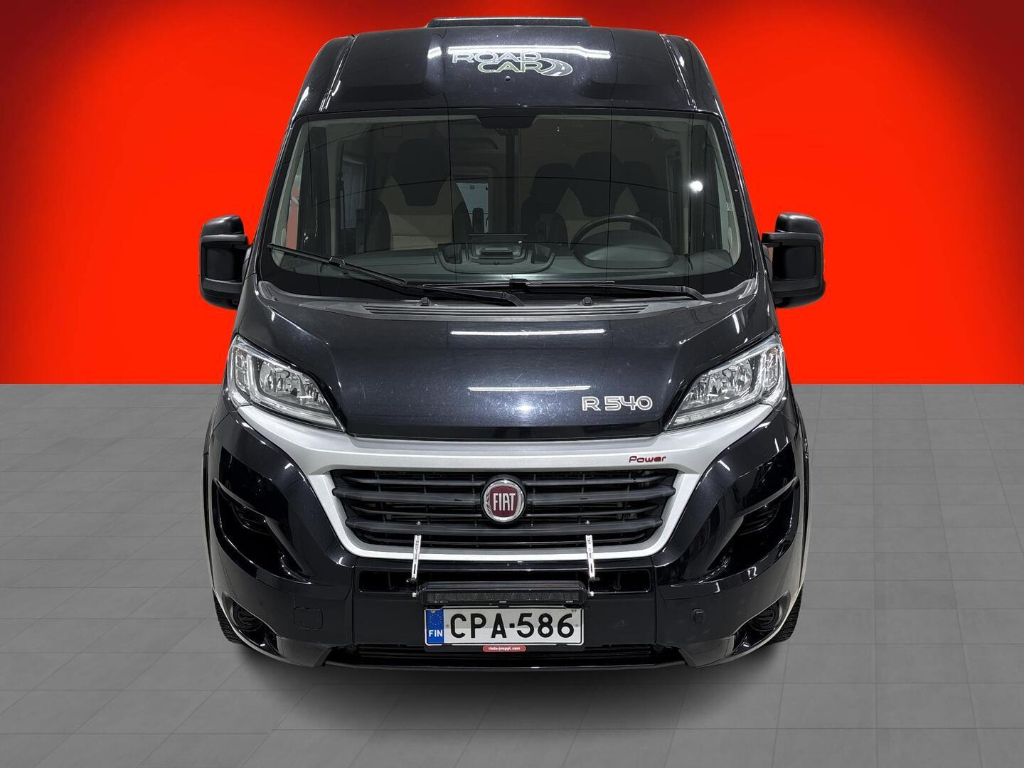ROADCAR VAN R 540 2021