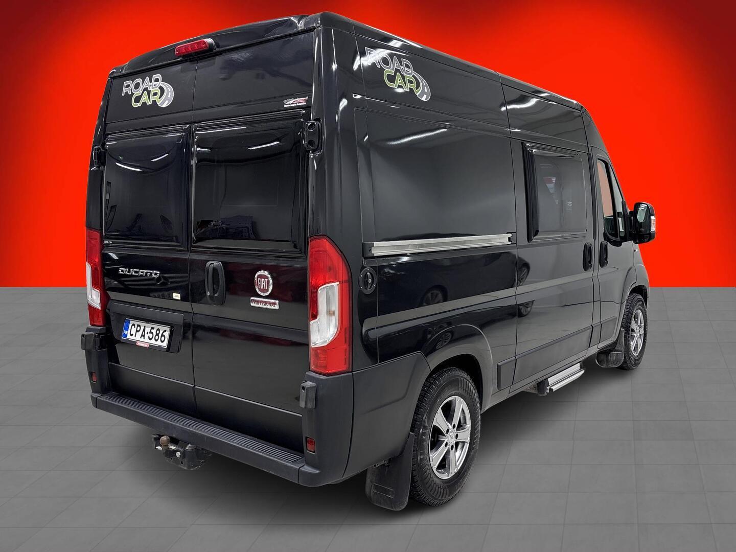 ROADCAR VAN R 540 2021