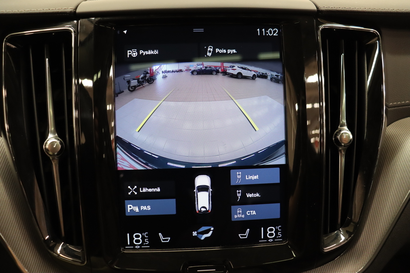 VOLVO XC60 2019
