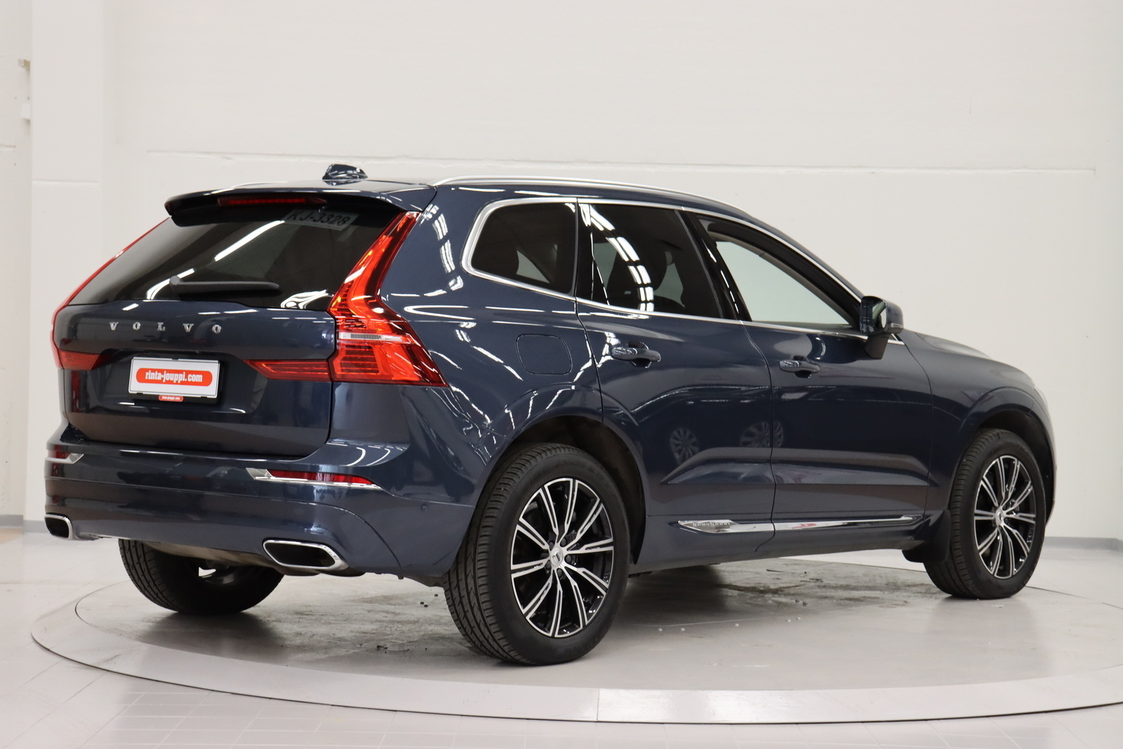 VOLVO XC60 2019