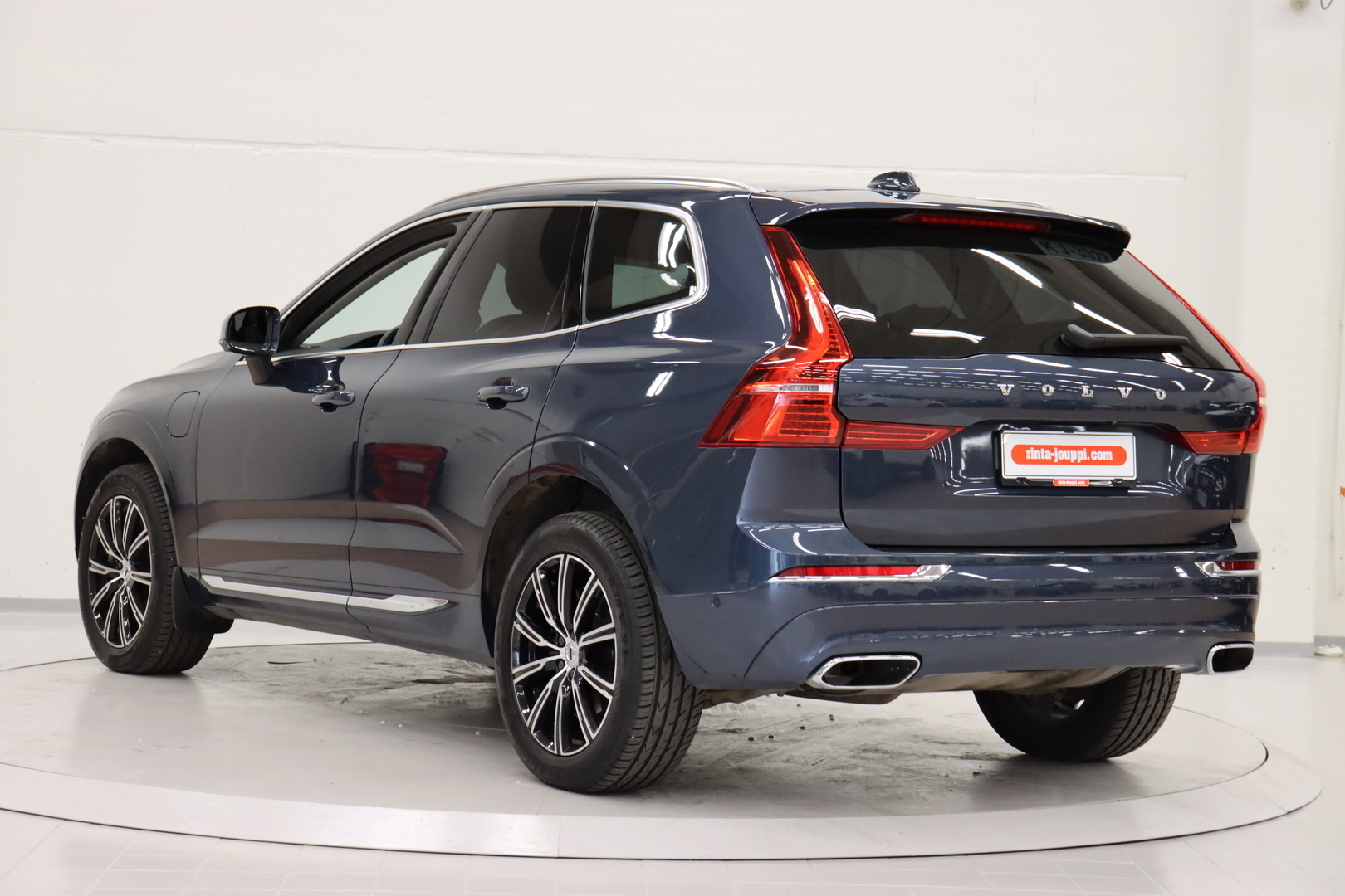 VOLVO XC60 2019