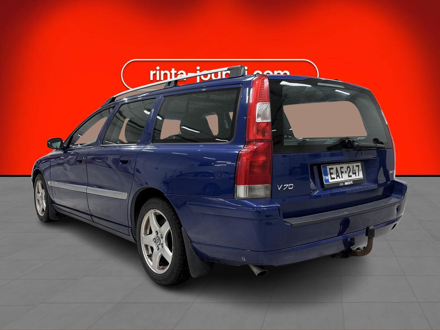 VOLVO V70 2005